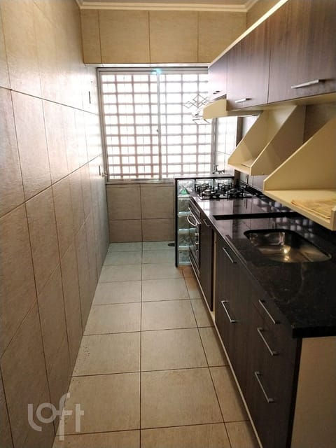 Image 5 - 227678